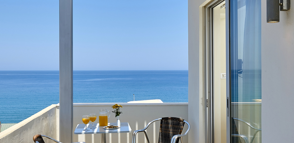 Atrion Hotel Image #1